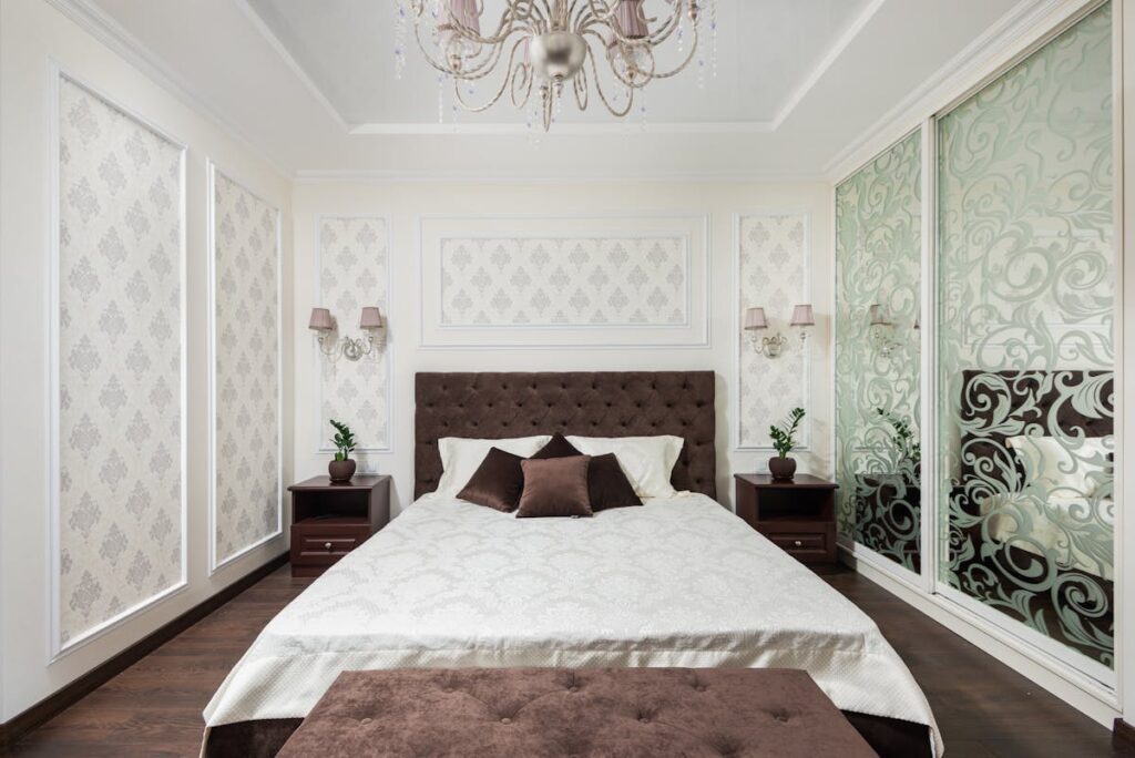 color of bedroom wall