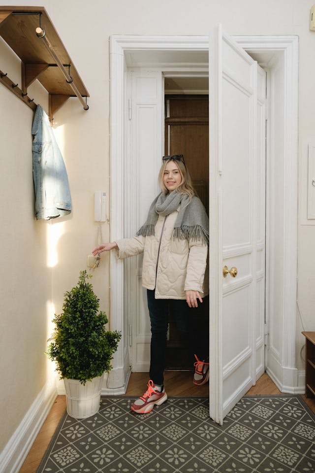 entryway decoration for winter season
